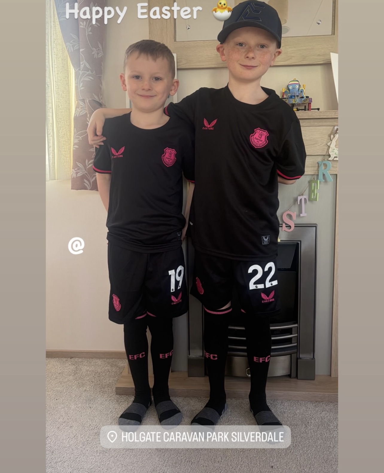 Black/Pink Easter Kits