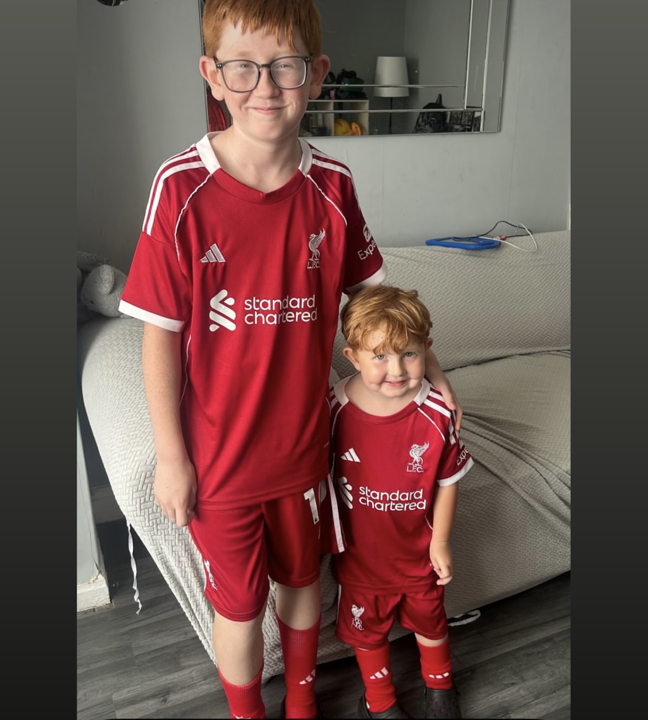 Red Sibling Kits