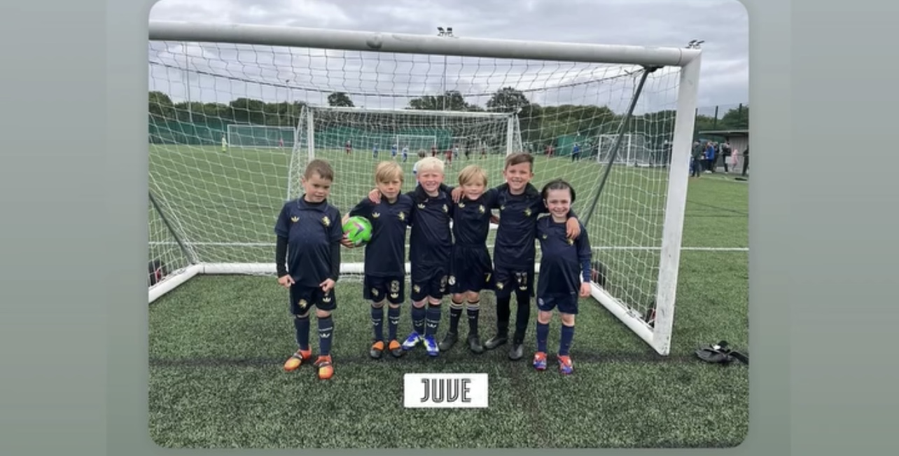 Black Team Kit at Goal